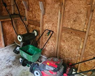 Lawnmower, Fertilizer Spreader