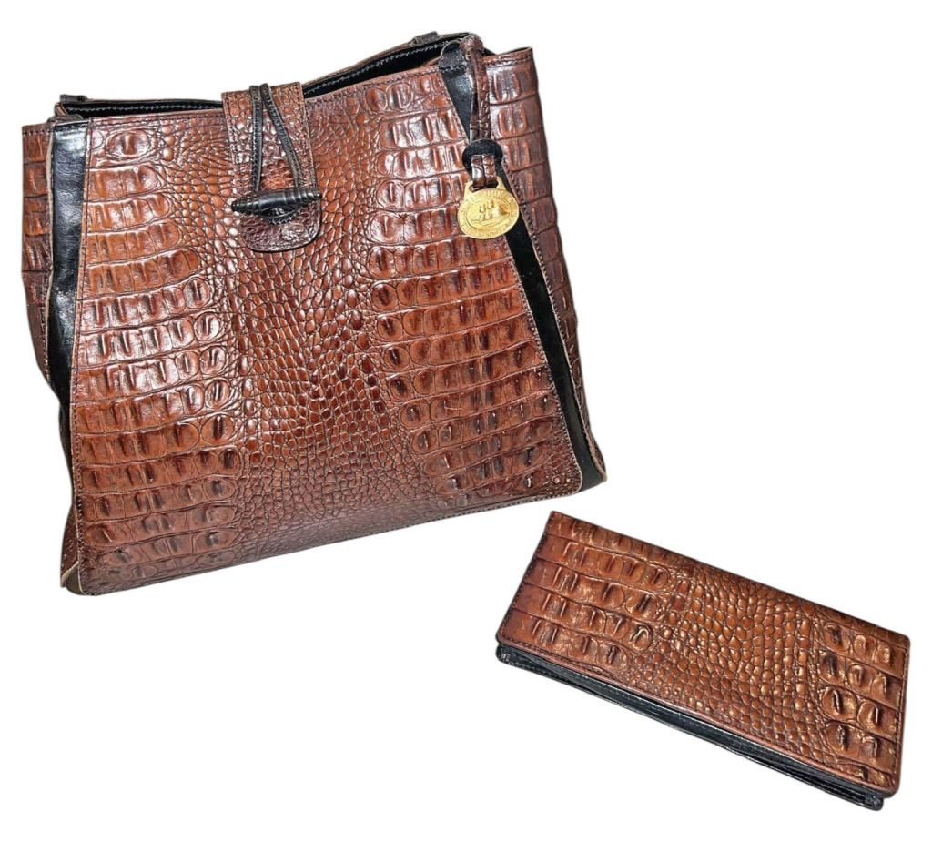 Vtg Brahmin Leather Croc Bag Checkbook