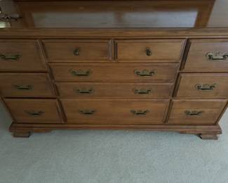 mstching dresser
