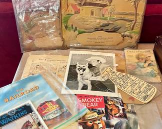 COLLECTIBLE EPHEMERA 