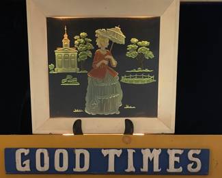 PAULA & BOB DRESSEL WERE WELL KNOWN IN THE WARRENTON CIRCLE OF ANTIQUE DEALERS WITH THEIR BOOTH “GOOD TIMES”. THEY TRAVELED FAR & NEAR TO FIND UNUSUAL TREASURES. IT IS EVIDENT FROM THEIR COLLECTIONS THAT THEY DID INDEED HAVE “GOOD TIMES”!
UNIQUE VINTAGE VICTORIAN METAL/GLASS WALL LIGHT FRAMED REVERSED ETCHED PAINTING