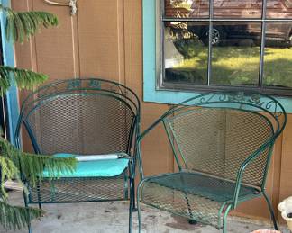 METAL LAWN CHAIRS