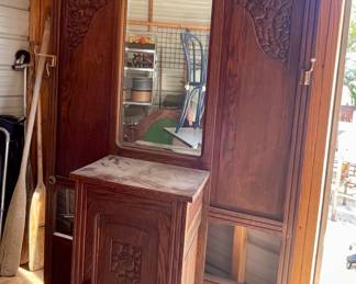 ANTIQUE HAT/COAT RACK/HALL TREE  WITH MIRROR