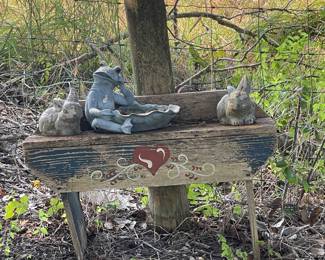 YARD FIGURES