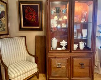LIGHTED CHINA CABINET