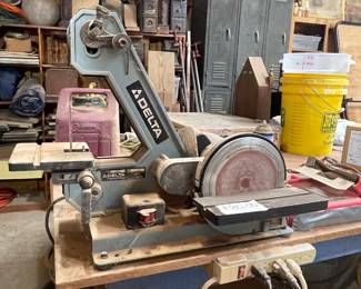 DELTA BELT SANDER