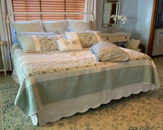King size bed