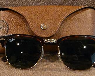 Ray-Ban Clubmaster Gloss Tortoise Brown Unisex Sunglasses RB3016 WO366