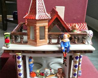 Villeroy & Boch Christmas Toys Village
