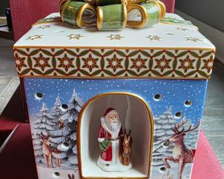 Vintage Rare Villeroy & Boch White Christmas Musical Box + Tea Light Holder .