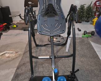 Teeter Inversion Table