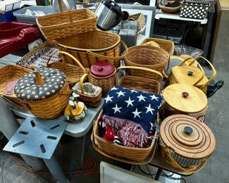 01 Longaberger Baskets