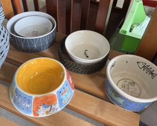 Pet bowls