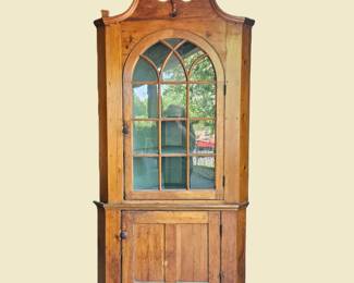 Antique Pine Corner Cupboard Hutch c.1820-1860 Federal Country Farmhouse Primitive - Glass Door