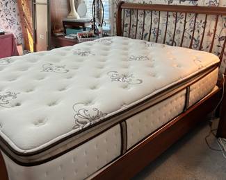 Queen Bed