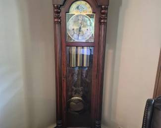Working Colonial Grandfather clock.