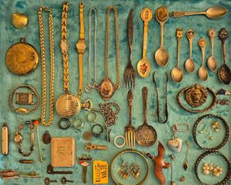 There will be MUCH more jewelry not pictured.