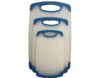 LIKE NEW! Set Of Three Plastic Cutting Boards