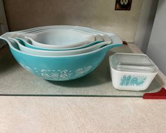 PYREX set
