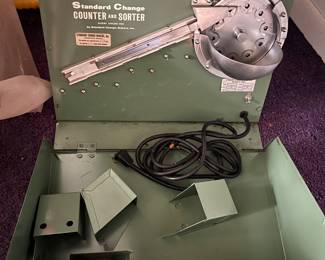 Coin sorter