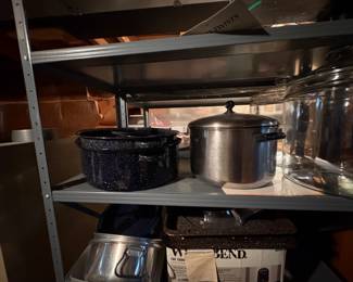 . . . Farberware sauce pot and roaster