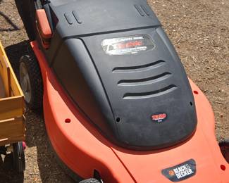 Electric lawn mower