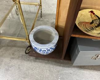 Chinoiserie Style Porcelain Planter