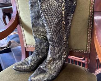 Italian leather vintage boots 