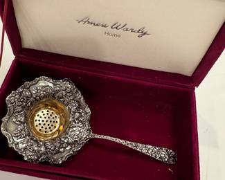 Amen Wardy silver-plate tea strainer