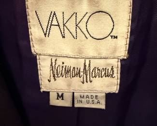 Vakko Suede Size Medium