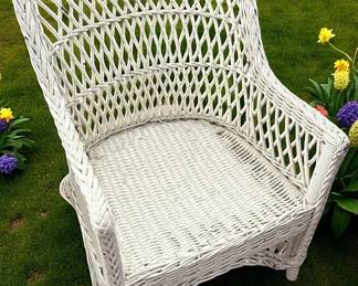 Vintage Bar Harbor Wicker Chair..