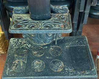 Neat Child Size Cast Iron Stove