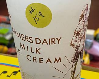 Vintage Farmer's Dairy Davy Crockett Advertising Tumbler