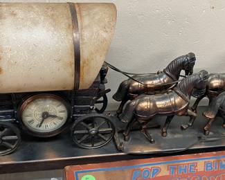 Vintage Wagon Clock Lamp