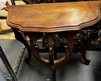 #440	Half rail table 23x12x23	 $30.00 			
