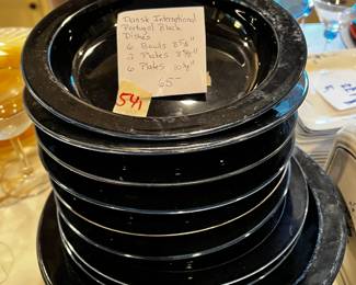 #541	Dance International black dishes, 14 pieces	 $65.00 			
