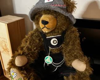 #531	Old Bavarian Bear #301	 $20.00 			

