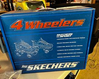 #467	sketcher size 9 roller skates	 $25.00 			
