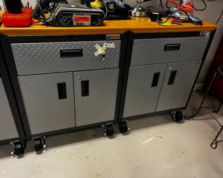 #425	Gladiator 2 Cabinets with 2 drawers, 4 doors and 2 shelves w wood counter top 56x18x38	 $400.00 			
#426	Gladiator 2 Cabinets with 2 drawers, 4 doors and 2 shelves w wood counter top 56x18x38	 $400.00 			
