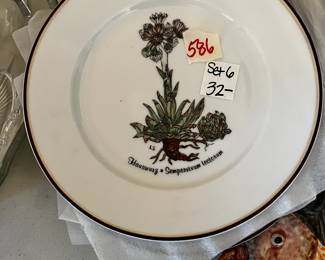 #586	set of 6 plates "Aus Liebe Zur nature"	 $32.00 			
