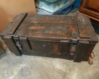 #82	Wood Trunk w/metal lining 27.5x14.5x10	 $37.50 	   		
