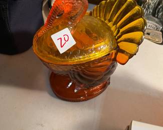 #529	turkey hen in a nest style	 $20.00 			
