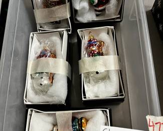 #477	Christopher Radko little gems collection 5 assorted pieces	 $55.00 	 ` 		
