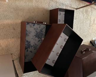 #354	Set of 3 Brown Storage Boxes nesting (without lids) - 24" down to 17" Long	 $20.00 			
