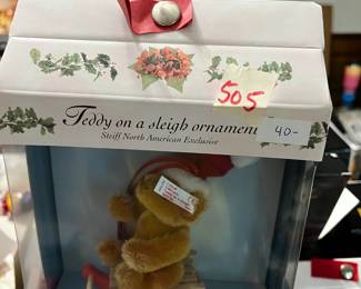 #505	Steiff Teddy on a sleigh ornament	 $40.00 			
#506	Steiff Teddy on a sleigh ornament	 $40.00 			
