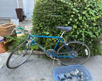#463	Schwinn bicycle	 $35.00 			
