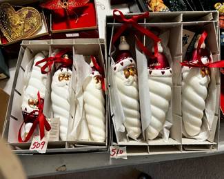 #509	Midwest of Cannon Falls, Set of 3 Blown glass Santa's	 $20.00 			
#510	Midwest of Cannon Falls, Set of 3 Blown glass Santa's	 $20.00 			
