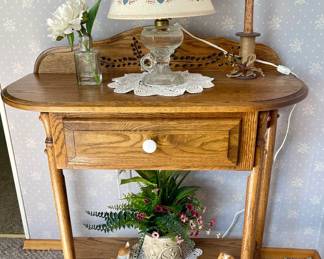 Accent Table