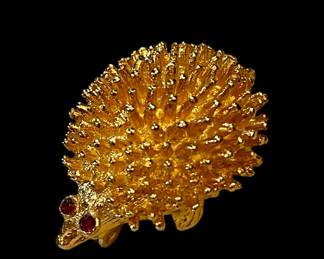 Vintage Sarah Conventry Hedgehog Brooch
