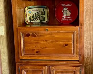 Bar/Shelves